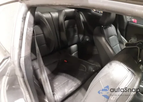 2022 Ford Mustang Ecoboost Premium Fastback z USA, uszkodzony, nr VIN 1FA6P8TH1N5128012